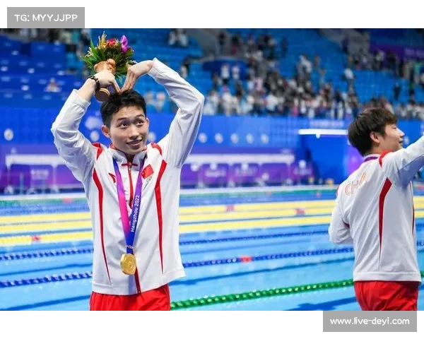 湖北队王宗源包揽男子1米板与3米板金牌，称“战胜了自己”